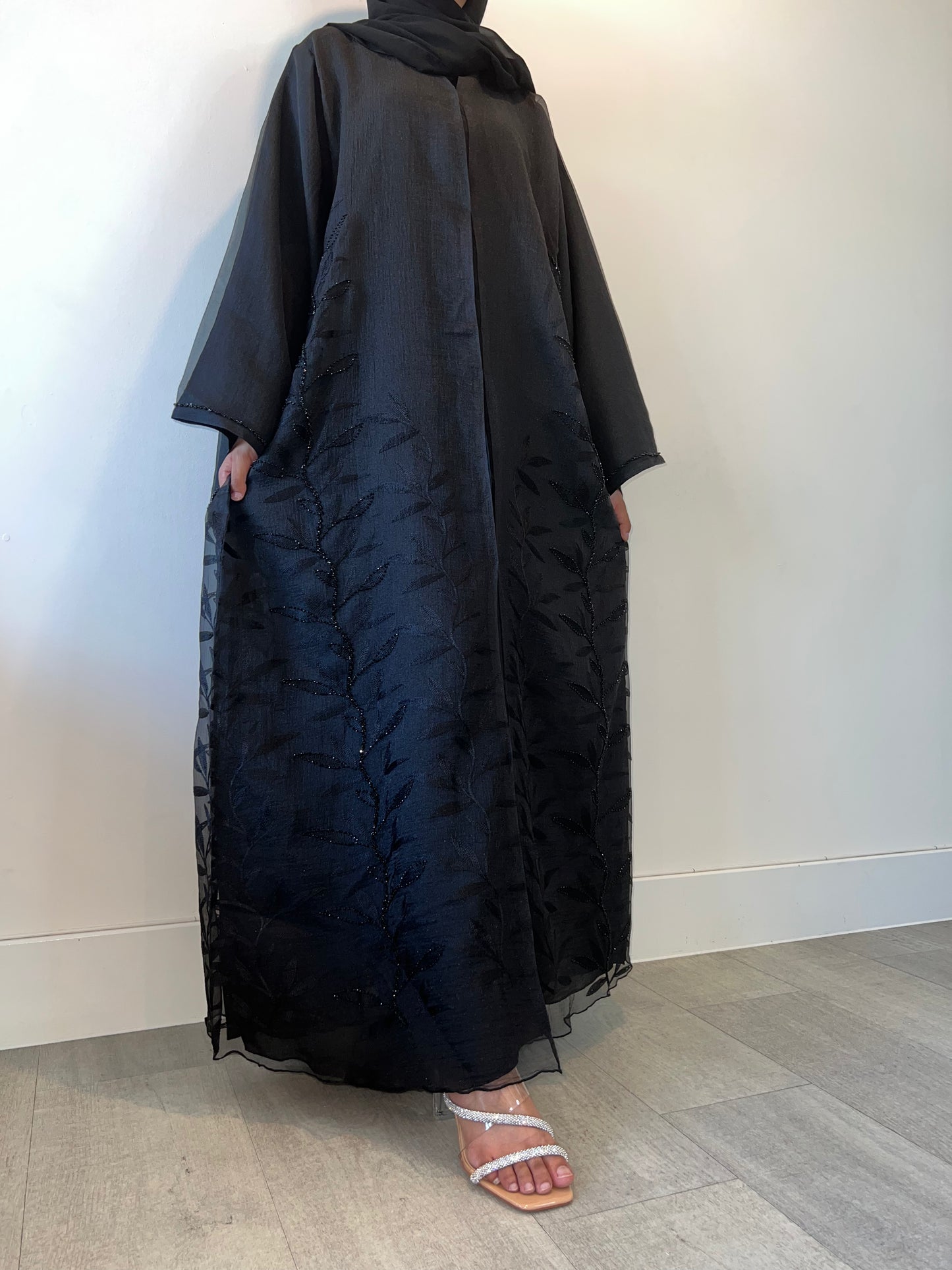 SANAA Abaya