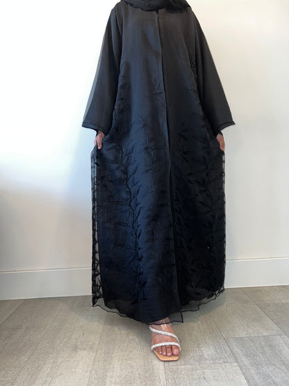 SANAA Abaya