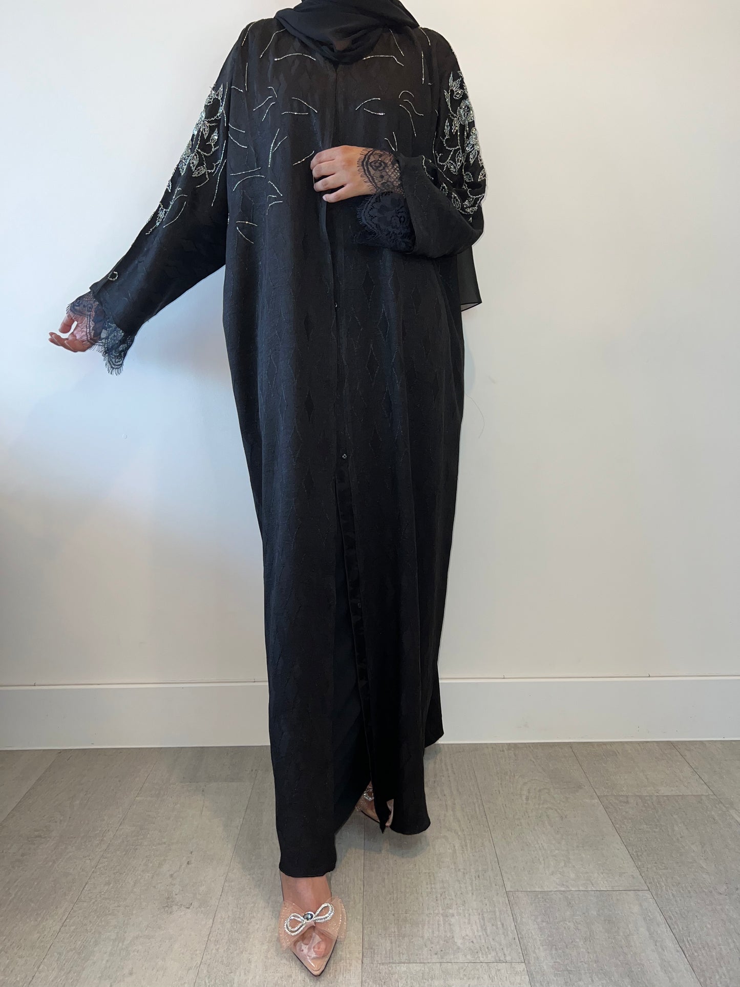 SALWA Abaya