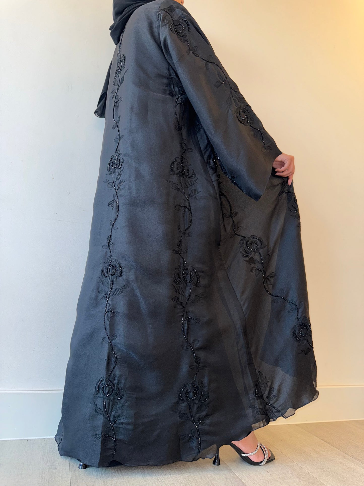 LOUJAIN Abaya