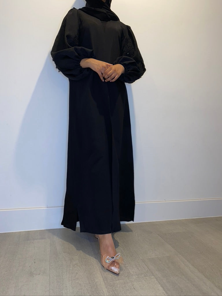 SALMA Abaya