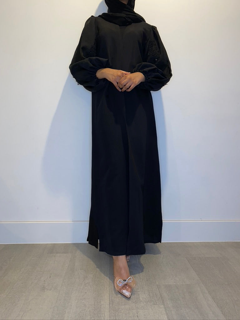 SALMA Abaya